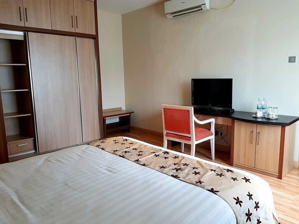 Mutiara Suites Jacarta Exterior foto