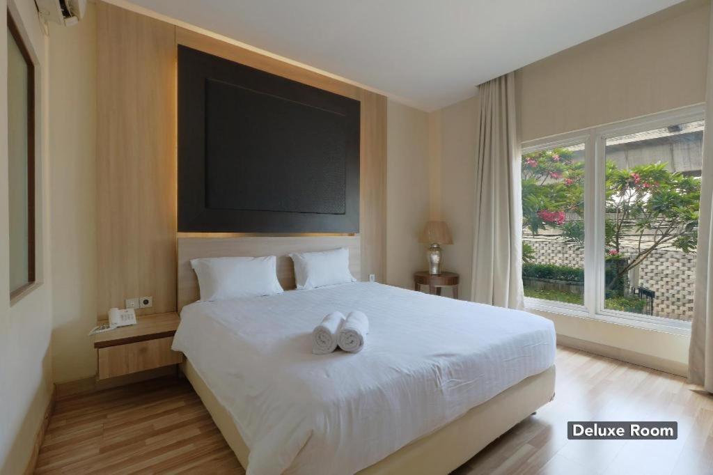 Mutiara Suites Jacarta Exterior foto